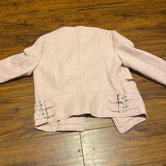 Sweater - Picture 2 of 4